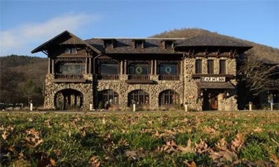 Bear Mountain Inn and Barn on Bear Pond in Waterford Maine